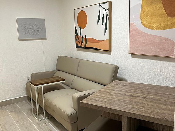 4th image of 1531 NW 16th Ave APT 203