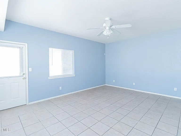 5917 Cielo Del Rey Pl #A — Photo 19