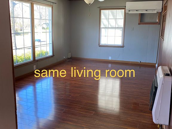 3rd image of 214 N Parmenter Ave