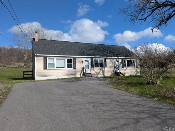 3826 Sentinel Heights Rd, La Fayette, NY 13084