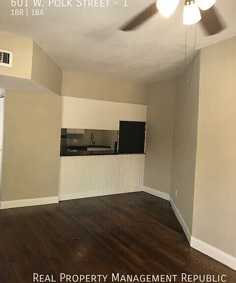 601 W Polk St #1 — Photo 4