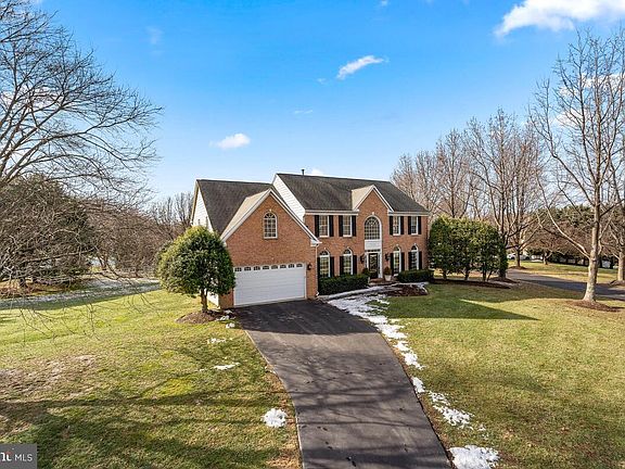5th image of 15002 Whitetail Way