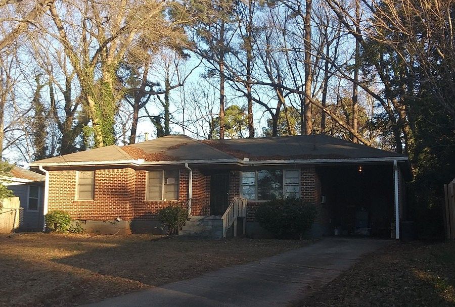 2nd image of 2846 Laguna Dr