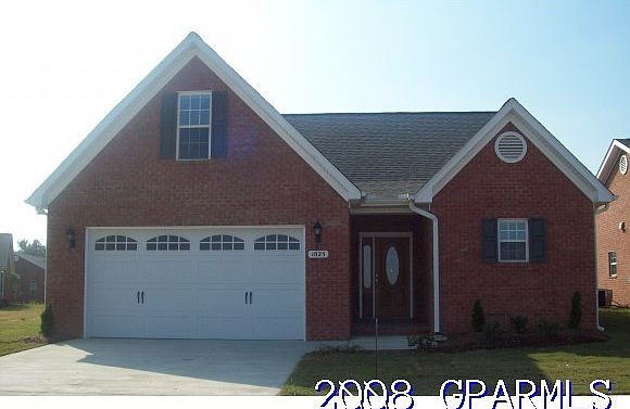 1st image of 1025 Dearborn Court