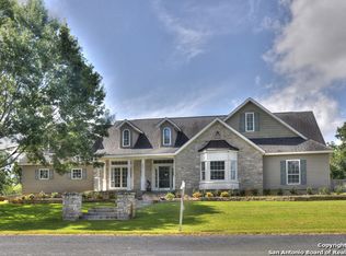 402 Tailwind Dr, Seguin, TX 78155