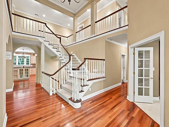 2nd image of 9070 Woodacre Blvd