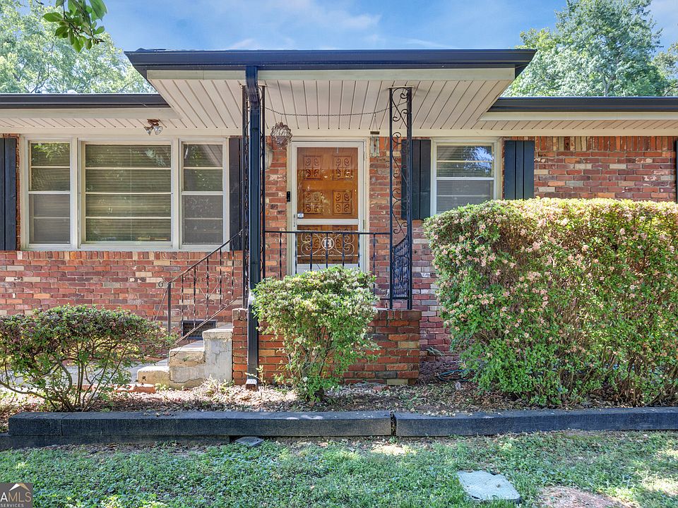 1st image of 367 Camilla Cir SW