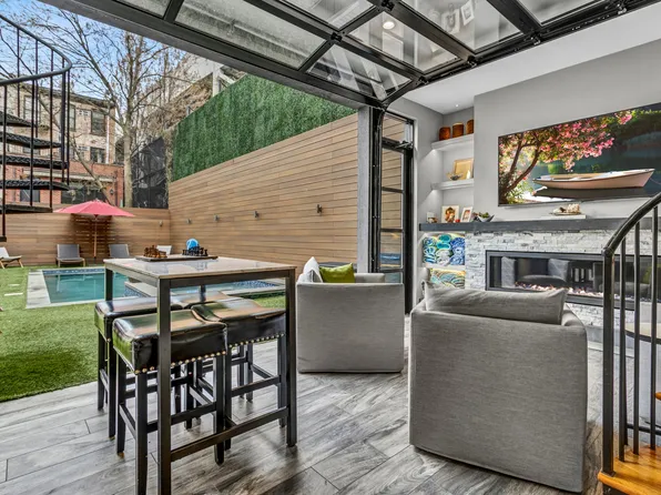 207 Huntington Street image 11 of 43