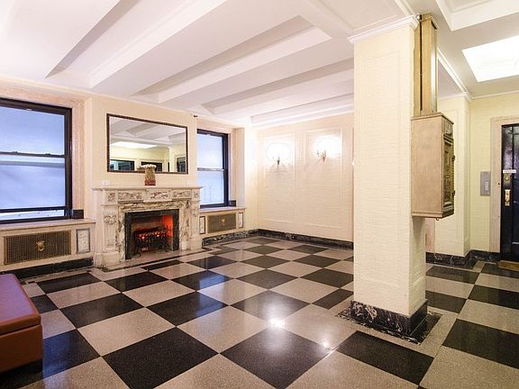 5th image of 110 W 96th St APT 16B