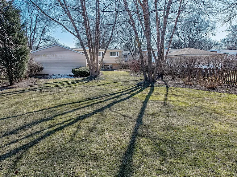 2322 Birchwood Ave — Photo 19
