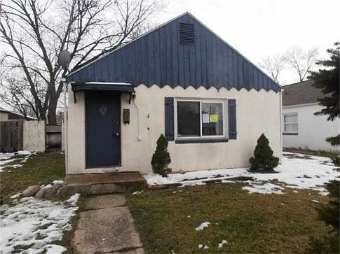 2nd image of 105 Florence Ave
