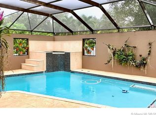 9838 SW 94th Ter, Miami, FL 33176