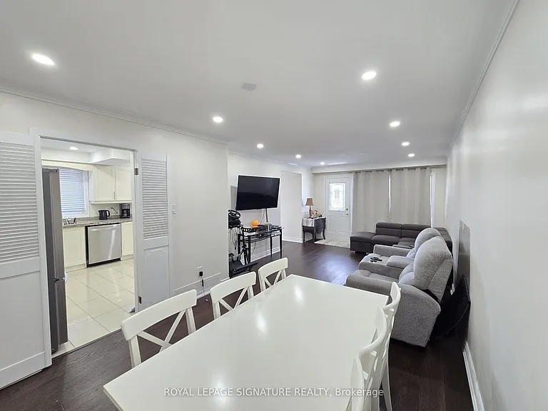 23 Benrubin Dr #UPPER — Photo 6