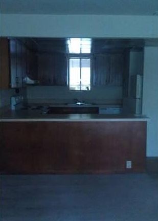 3rd image of 1007 Sharer Ct Unit 8