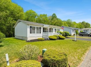 84 Trailwood Dr, Bridgewater, MA 02324