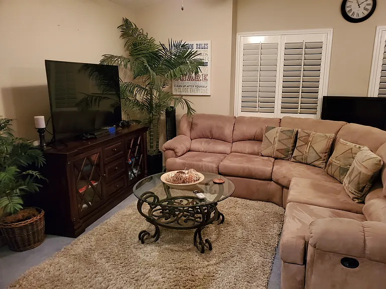 3387 Royal Ridge Rd — Photo 7