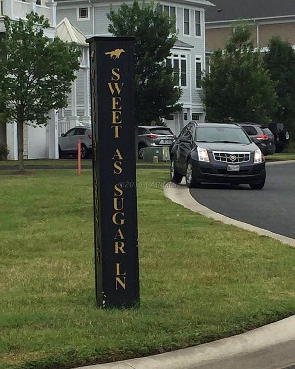 2nd image of 10108 Sweet As Sugar Ln