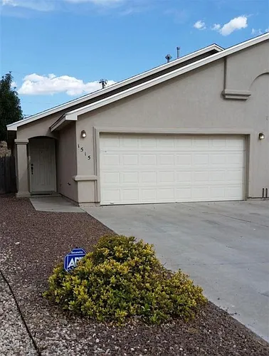 1515 Bradley Ct Photo 1