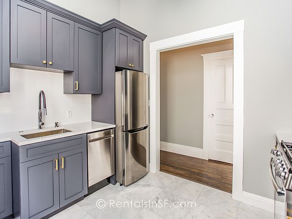 3rd image of 245 Scott St APT 2