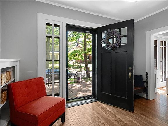 2nd image of 6931 Amherst Ave