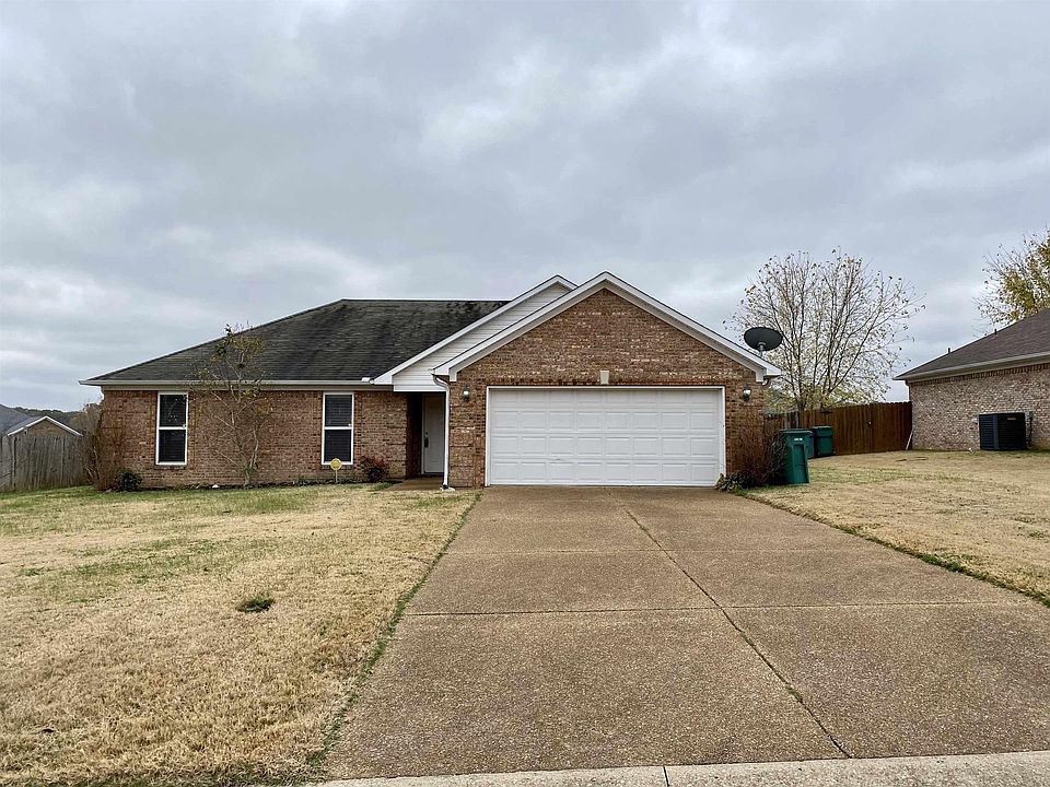 1st image of 201 Lancaster Dr