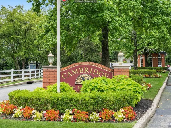 802 Newport Dr, Ramsey, NJ 07446