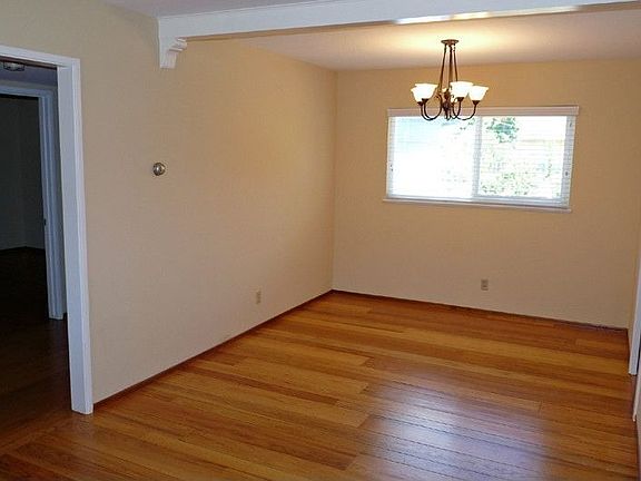 4th image of 4619 Laurelwood Way