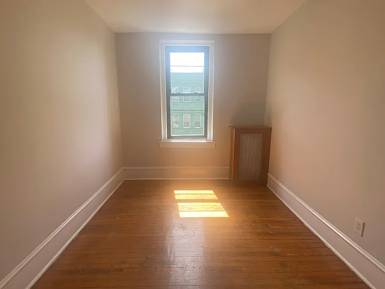 1100 S 46th St #3B — Photo 9