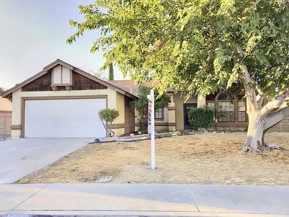 4th image of 1604 W Avenue K11