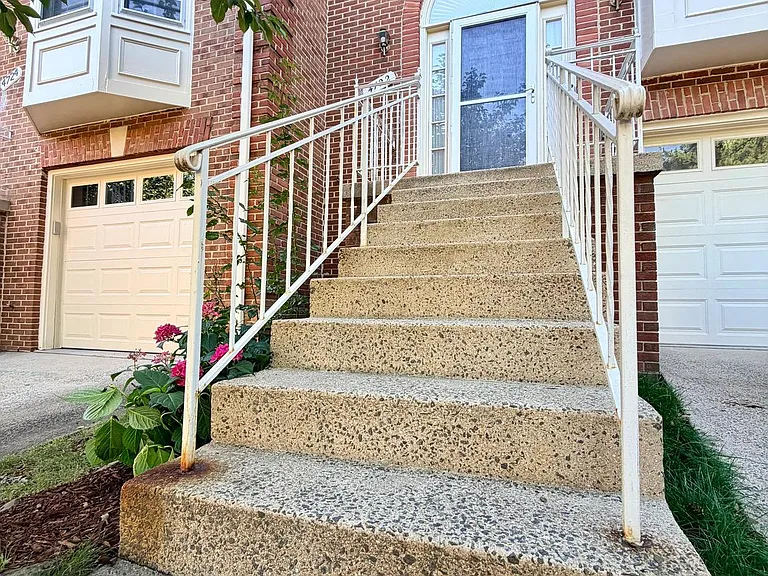 4722 Minor Cir — Photo 2