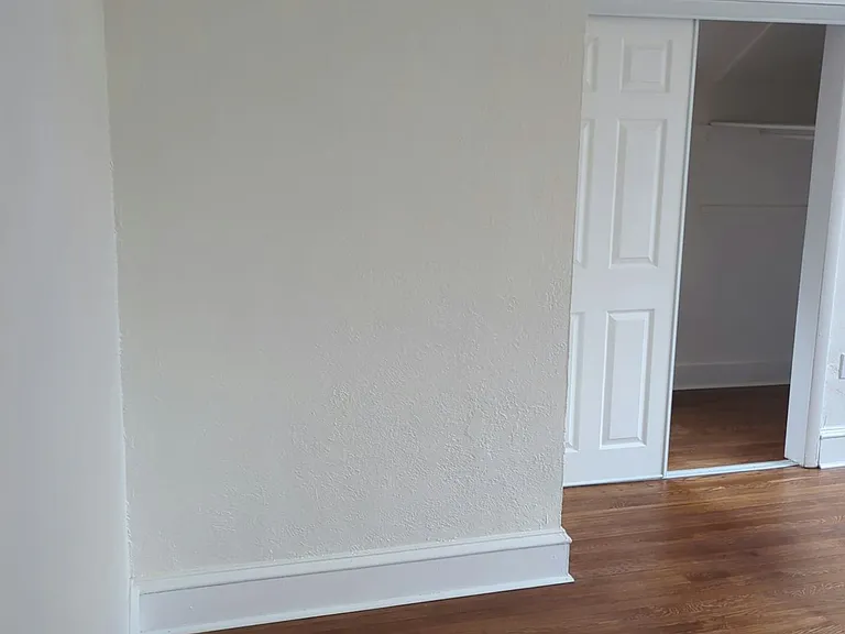 4119 S Benton Ave — Photo 57