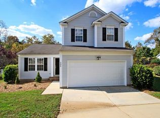 208 Brookstone Dr, Mount Holly, NC 28120