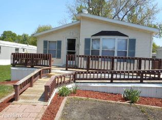 80 Pinewood Est, Chillicothe, IL 61523