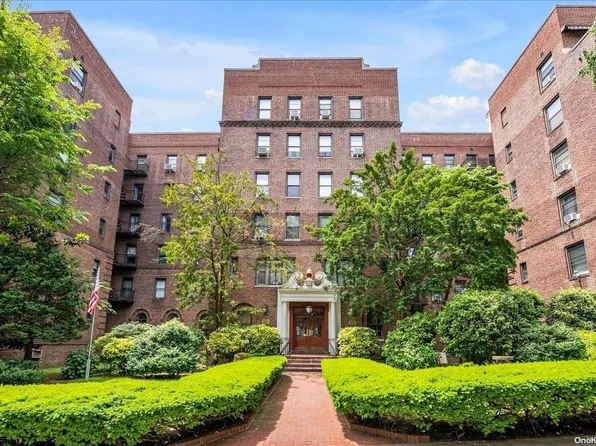 83-80 118th Street #4T, Kew Gardens, NY 11415