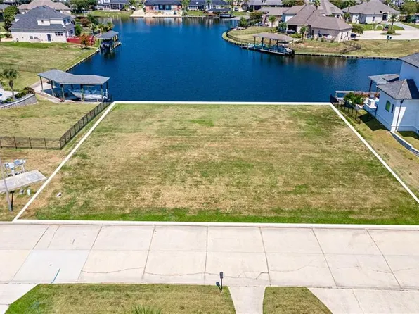 445 San Cristobal Ct, Slidell, LA 70458