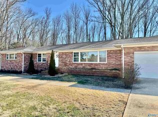 118 Pauline Dr, Hazel Green, AL 35750