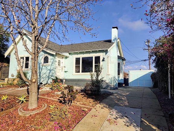 4th image of 1127 Edgemont St