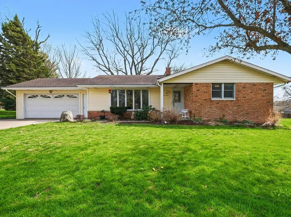 6158 Sandy Hill Dr, Eau Claire, MI 49111