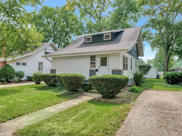 651 Meyers St, Monticello, IL 61856