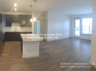 1 Woodview Way, Andover, MA 01810