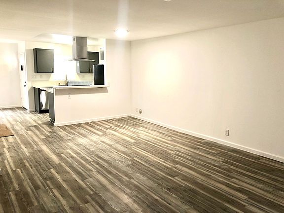 2nd image of 4484 Murietta Ave APT 5