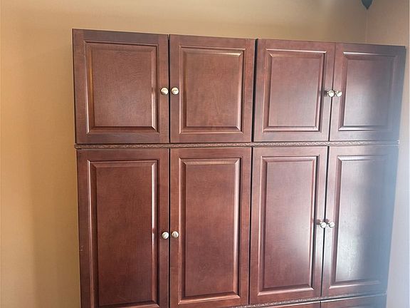 5th image of 80 Delaware Rd