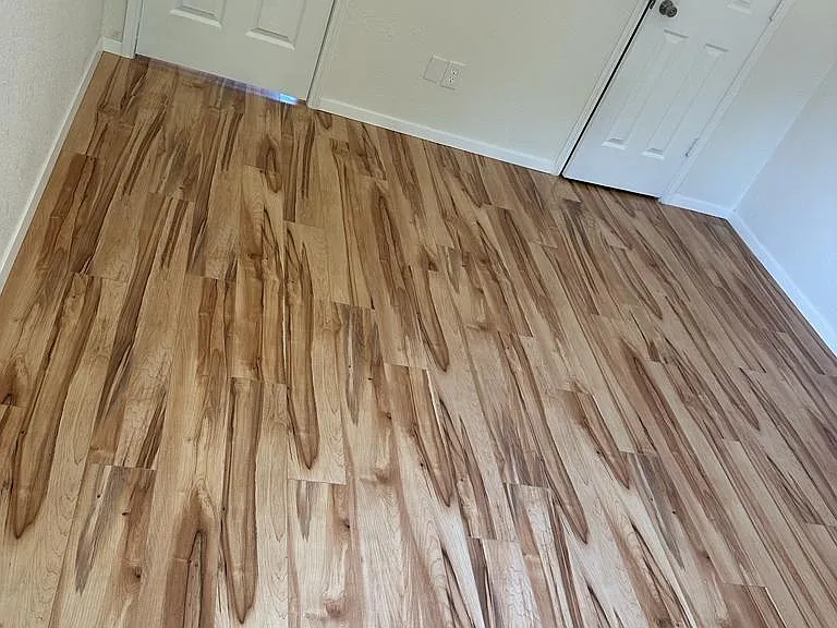 225 Brook Cir — Photo 20