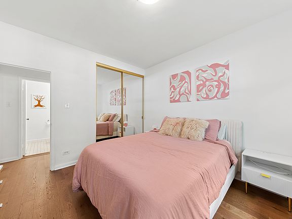 4th image of 4880 N Marine Dr APT 105