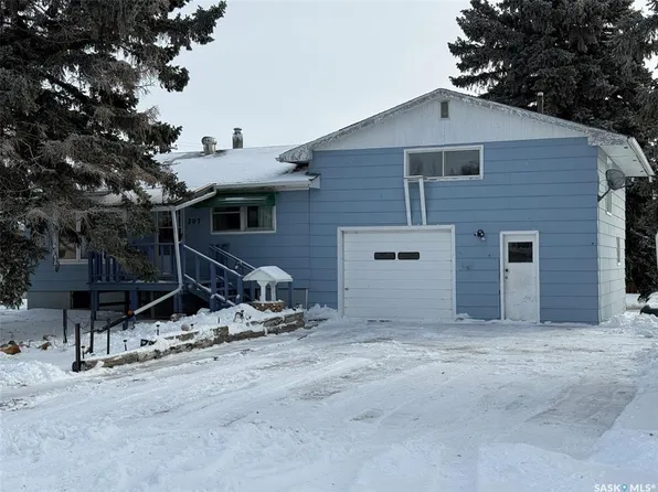 209 Francis STREET, Francis, SK S0G 1V0