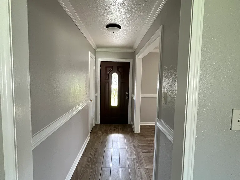 486 Mercury Dr — Photo 7