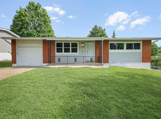 1819 Nashua Dr, Saint Louis, MO 63136