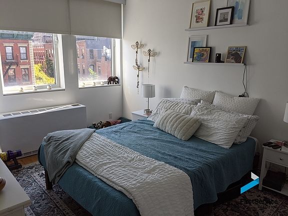 3rd image of 503 W 46th St APT 16