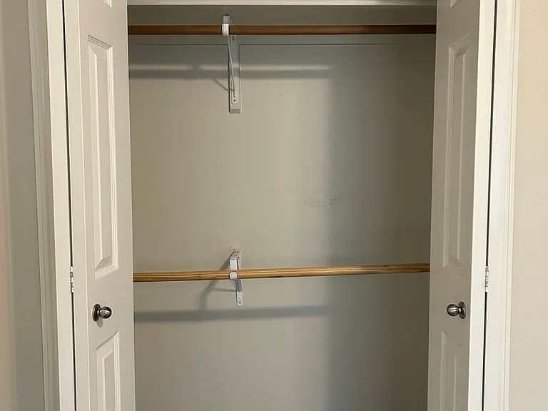 115 E Cassidy Dr — Photo 16
