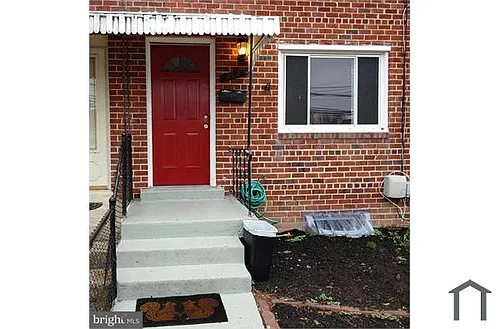 809 4th St Photo 1